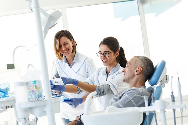 Does A Patient Ever Need To Have A Dental Implant Removed?